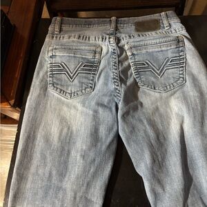 BKE straight leg Classic Back Pocket Stitching